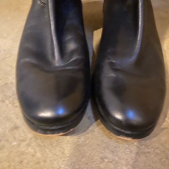 Michael Kors Riding Boots - Picture 3 of 4